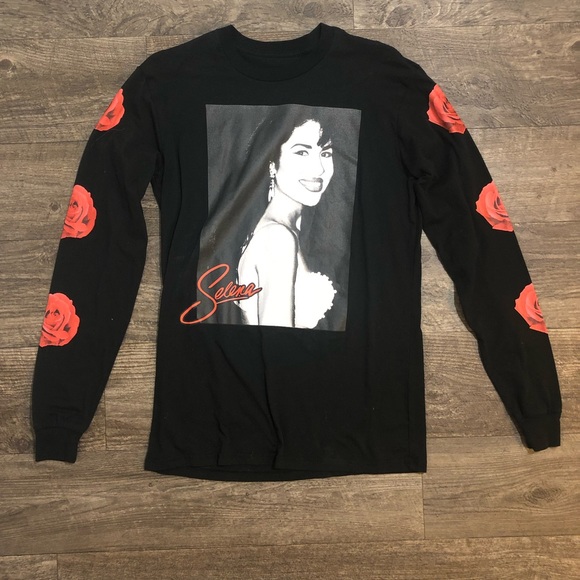 Tops - 🌹 Selena Quintanilla Shirt 🌹